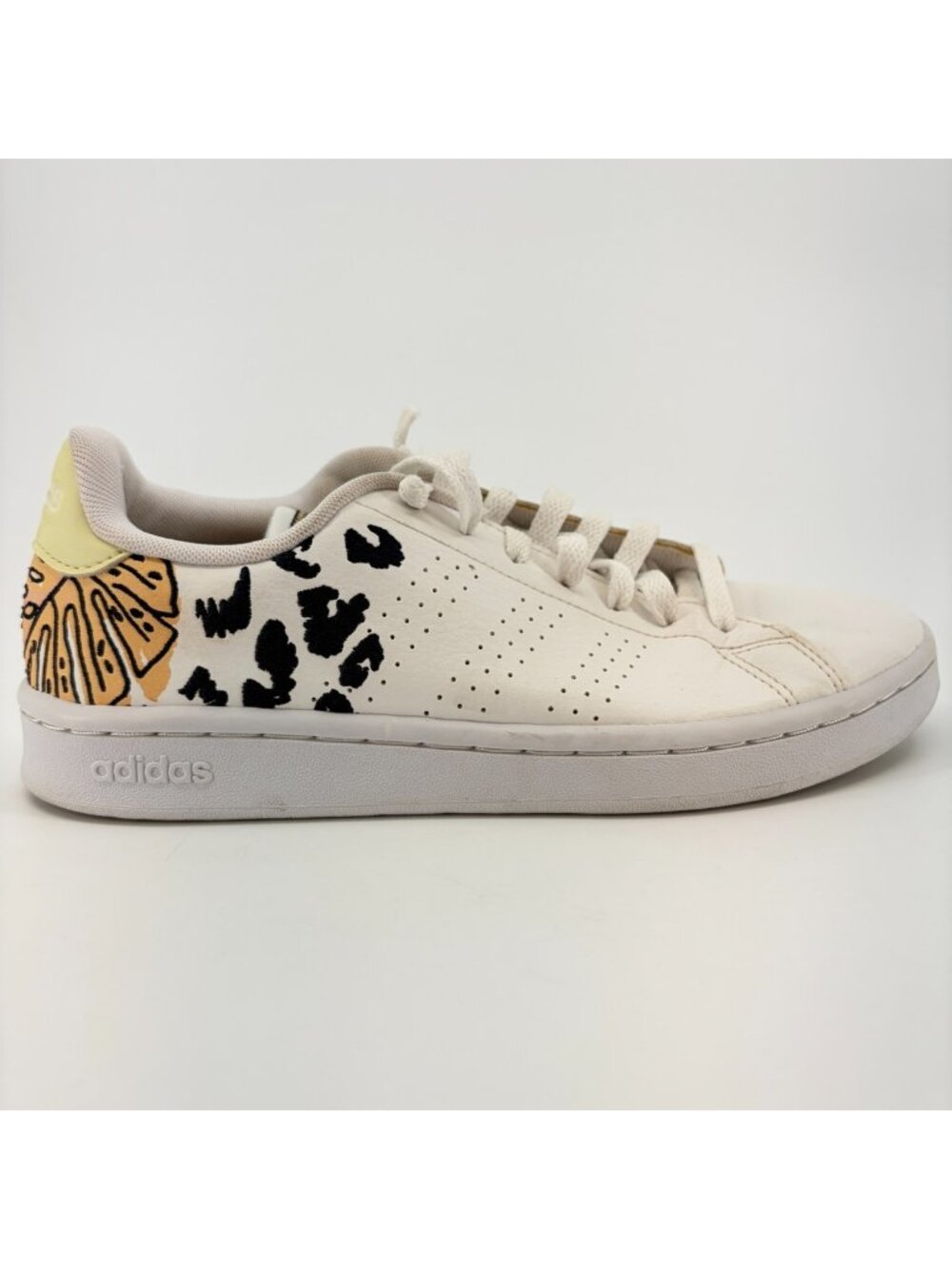Adidas Advantage Court x FARM Rio Womens Size 8 White Athletic Shoes Sneakers